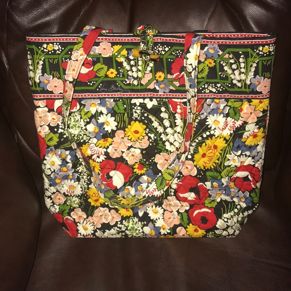 Very Bradley Poppy Fields Tote